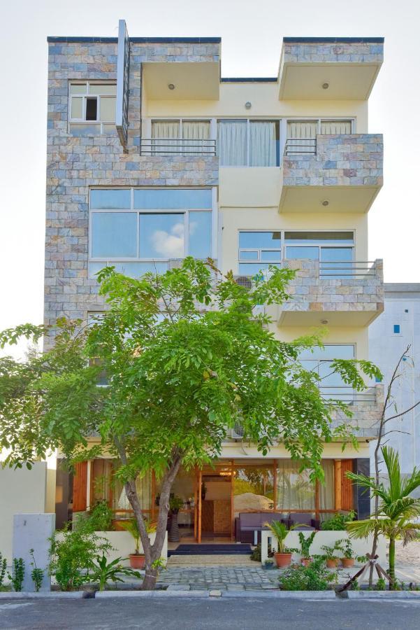 Crystal Beach Inn Мале Екстериор снимка