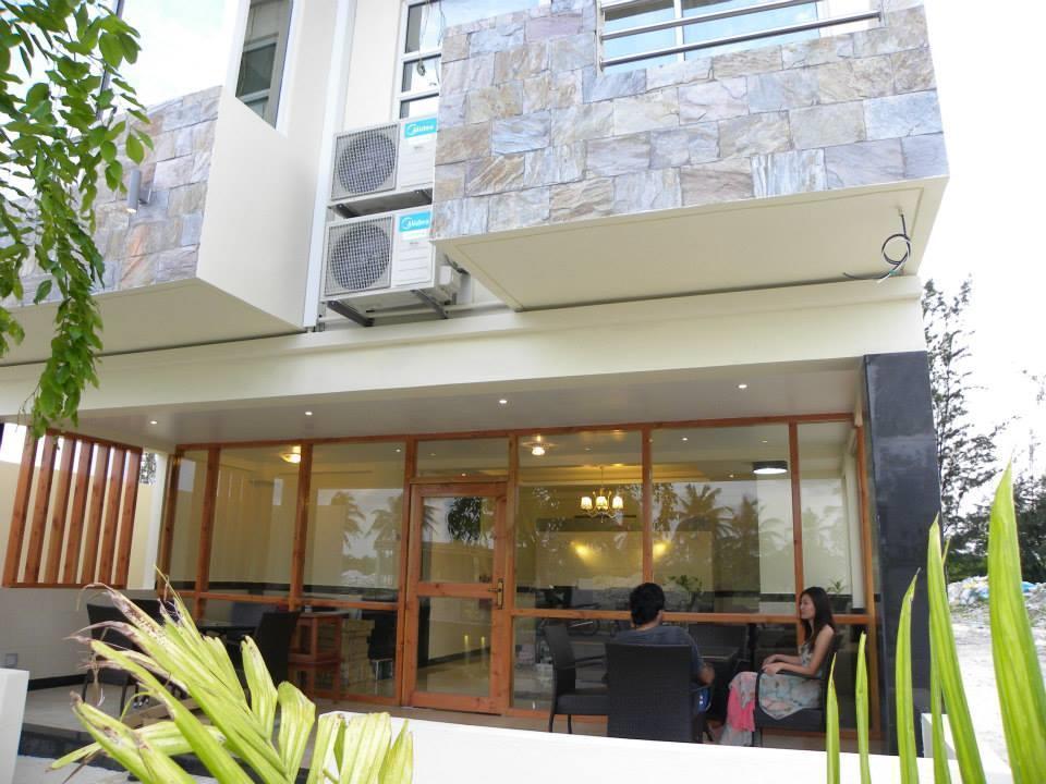 Crystal Beach Inn Мале Екстериор снимка